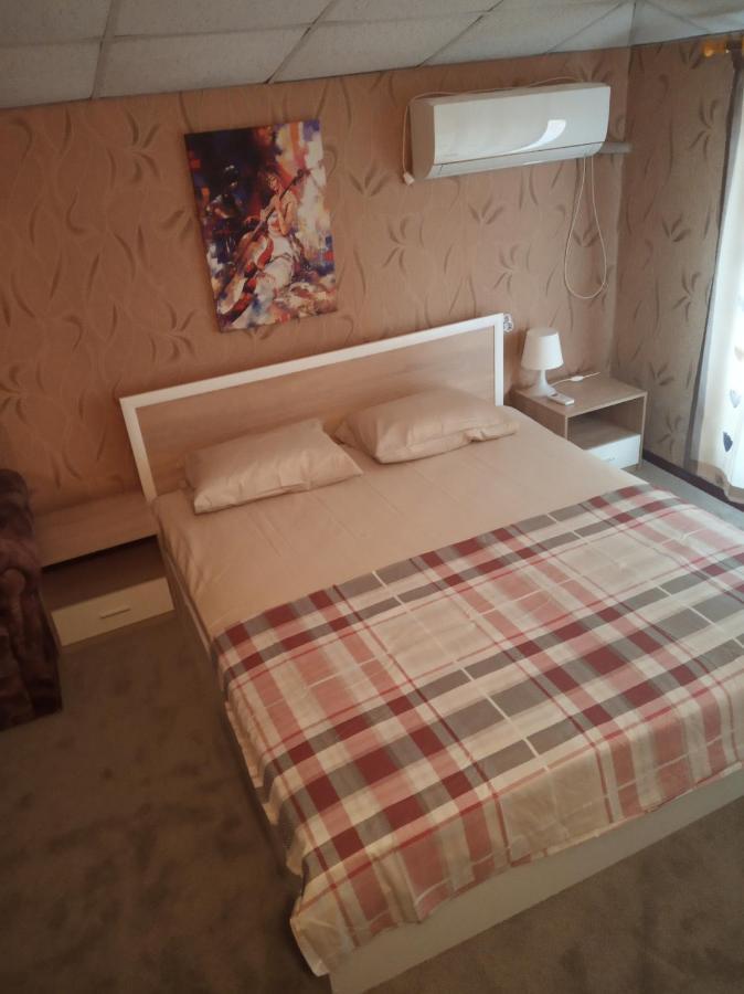 Guest House Urdoviza Kiten  Exterior photo